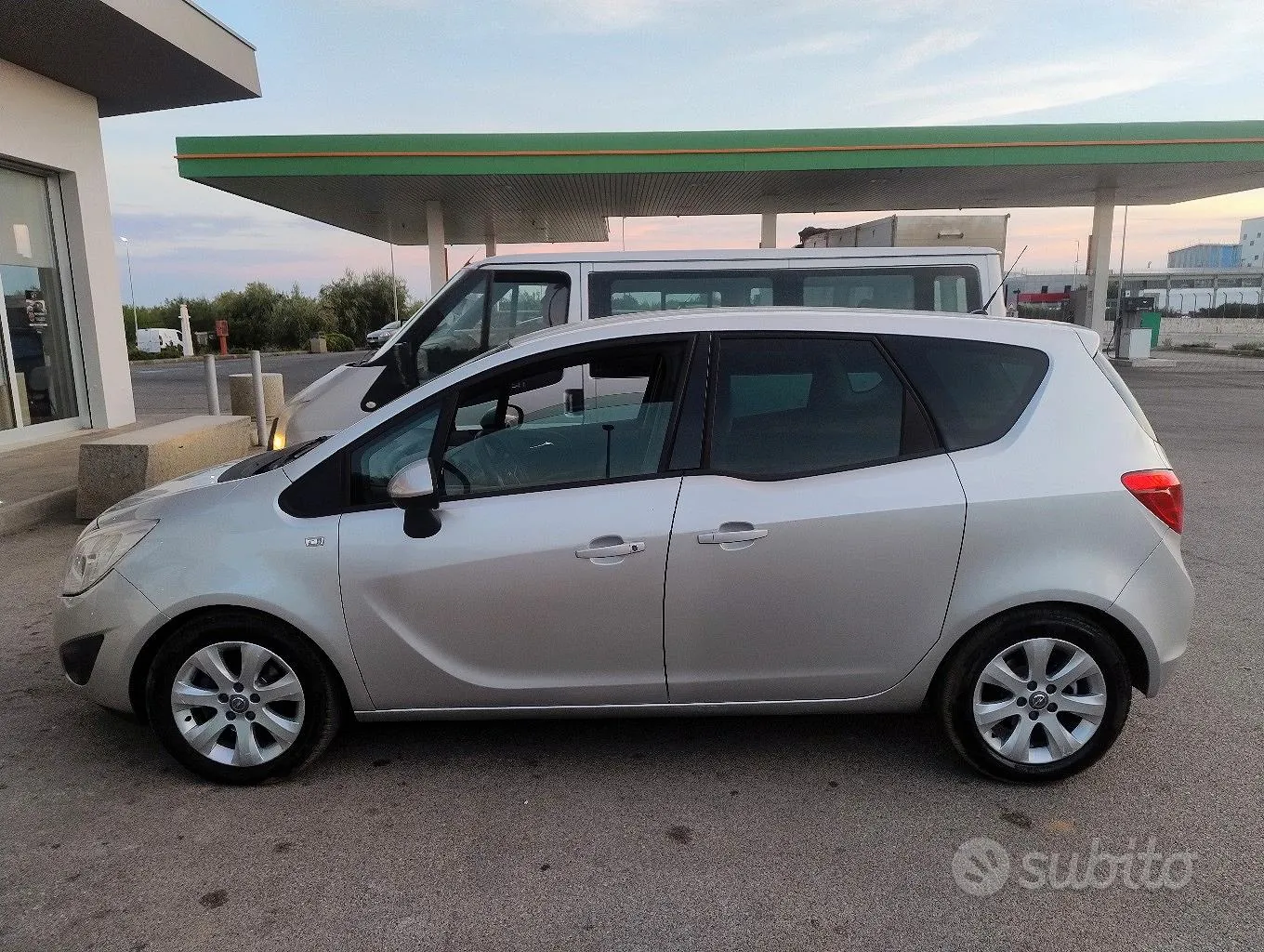 Opel Meriva 2014 photo 4