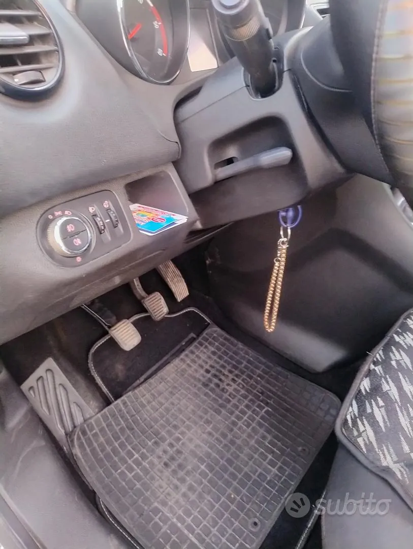 Opel Meriva 2014 photo 2