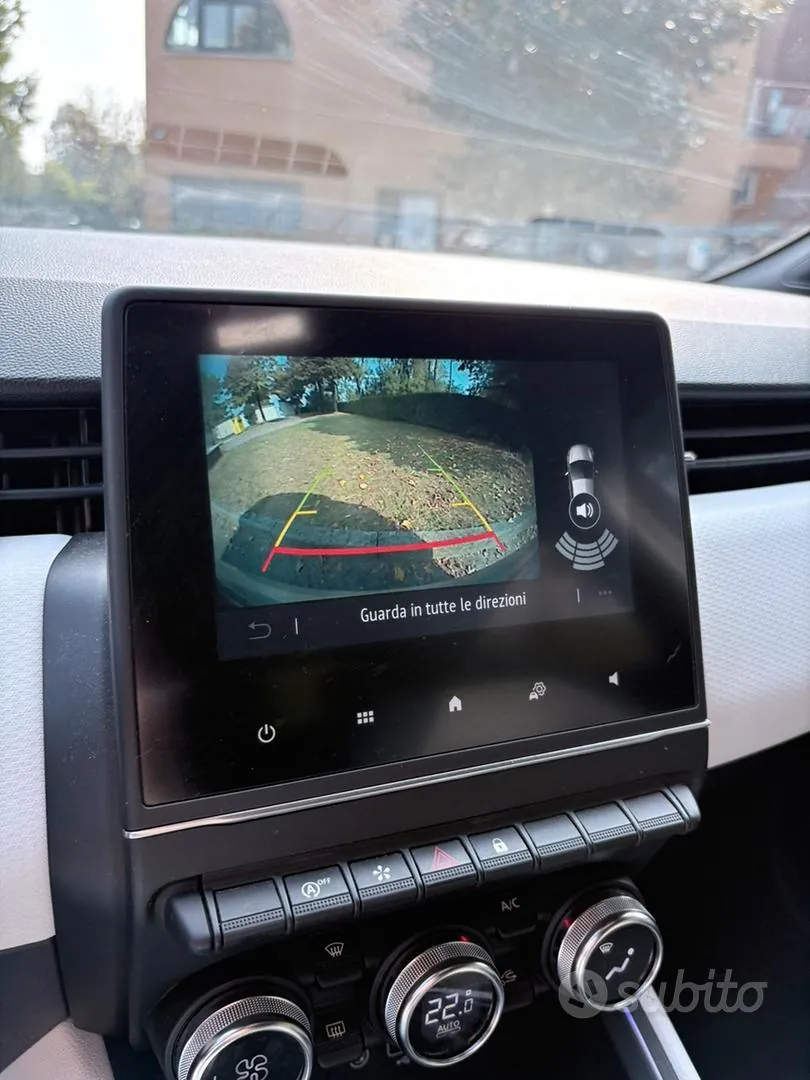 Renault Clio 2023 photo 4