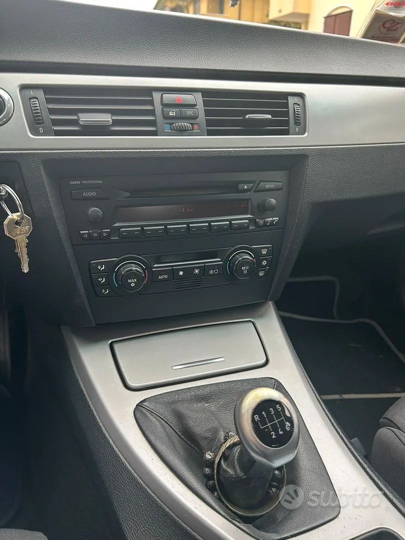 BMW 3 Series 2006 photo 5