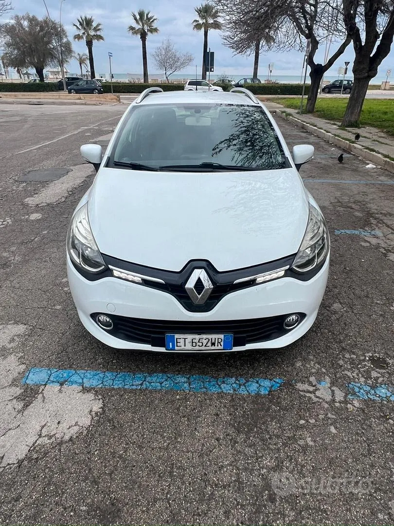 Renault Clio 2014 photo 2