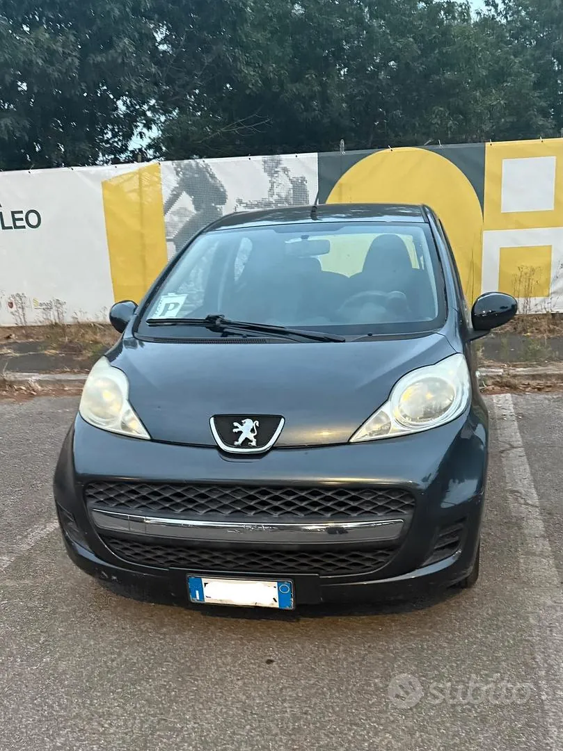 Peugeot 107 2010 photo 2
