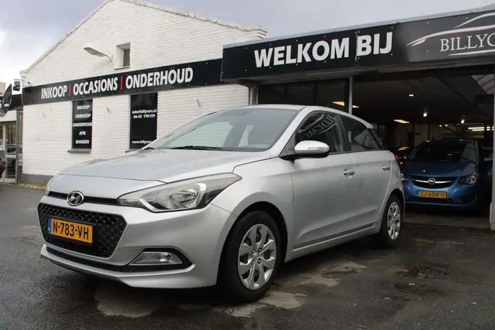 Hyundai I20