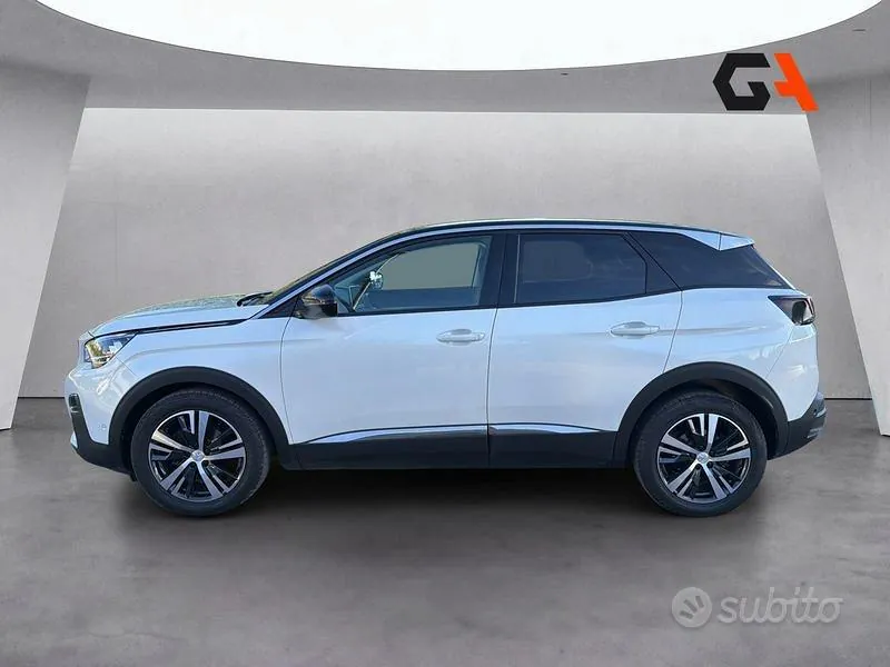 Peugeot 3008 2020 photo 3