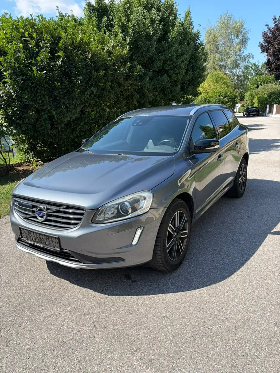Volvo Xc60 2016 photo 2