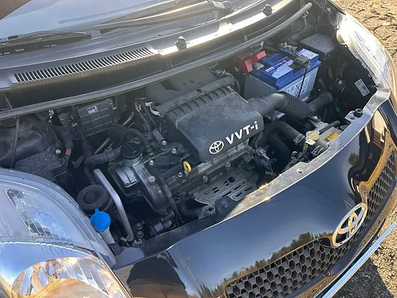 Toyota Yaris 2007 photo 4