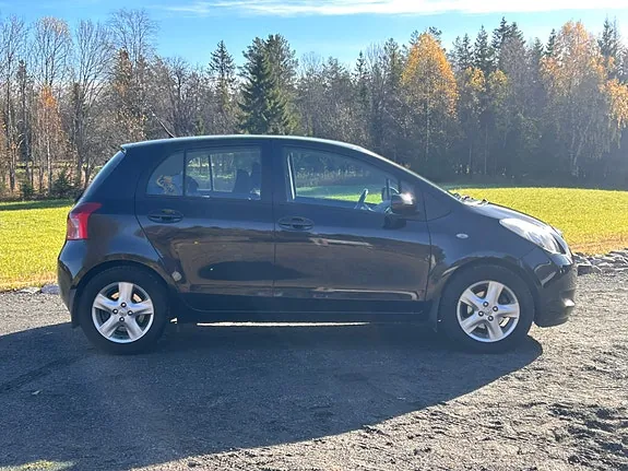Toyota Yaris 2007 photo 5