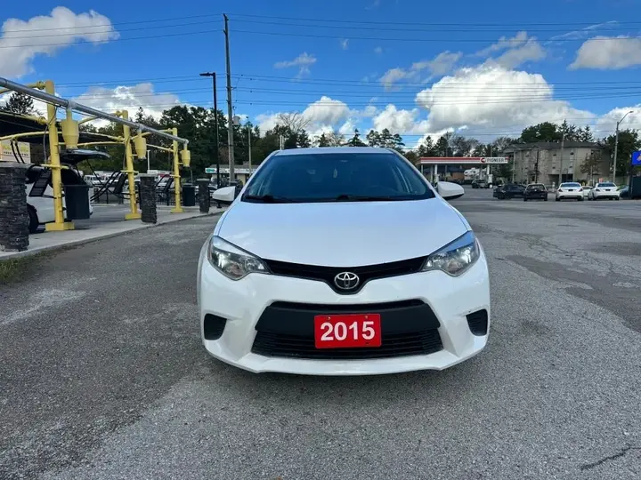 Toyota Corolla 2015 photo 2