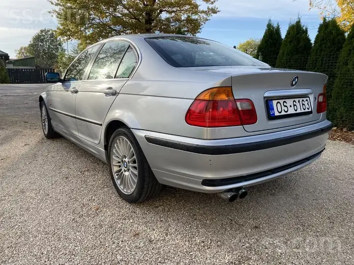 BMW 320I 2000 photo 3