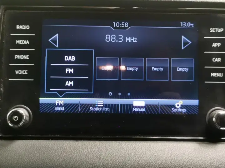 Skoda Karoq 2019 photo 5