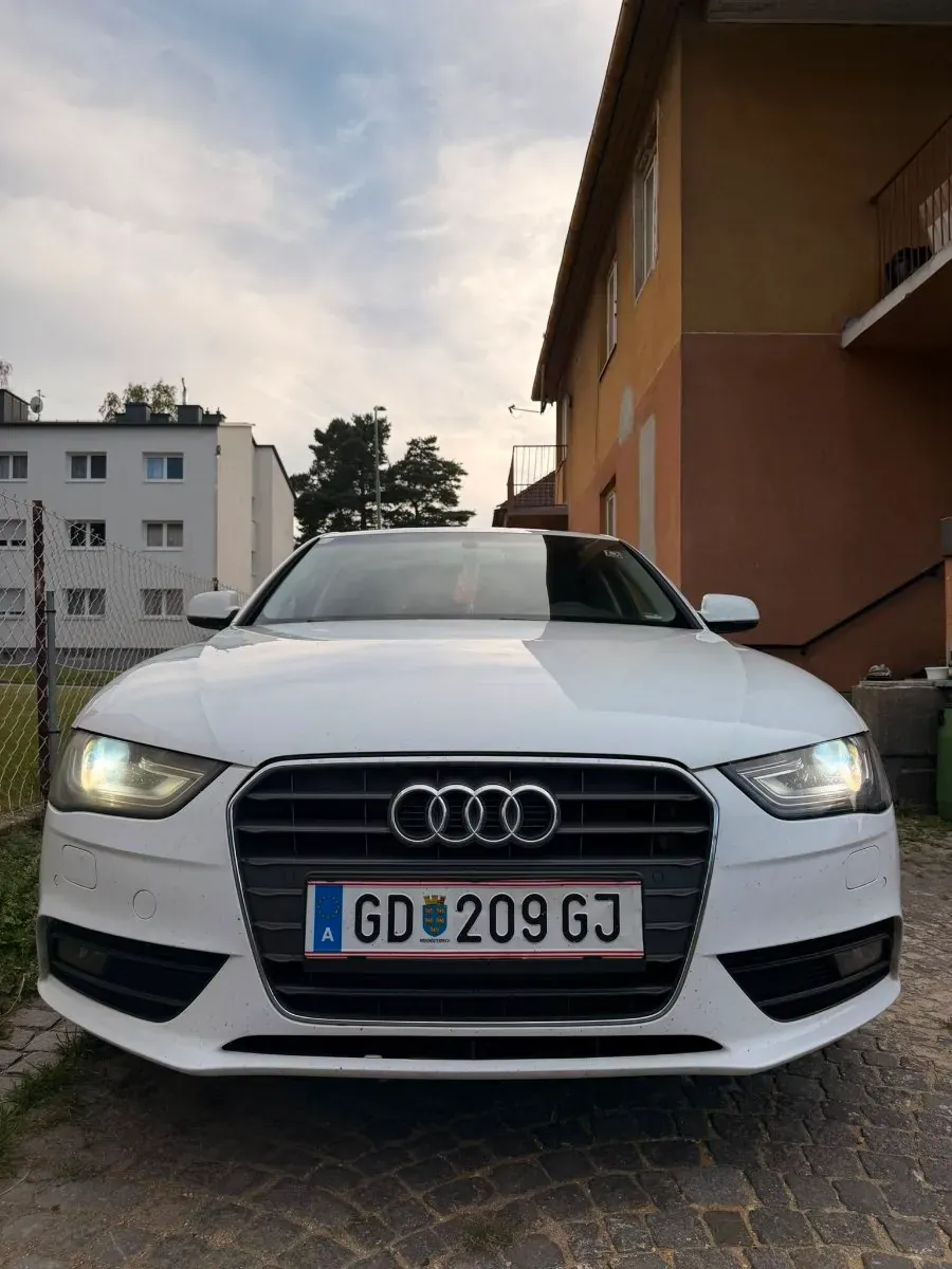 Audi A4 2014 photo 3