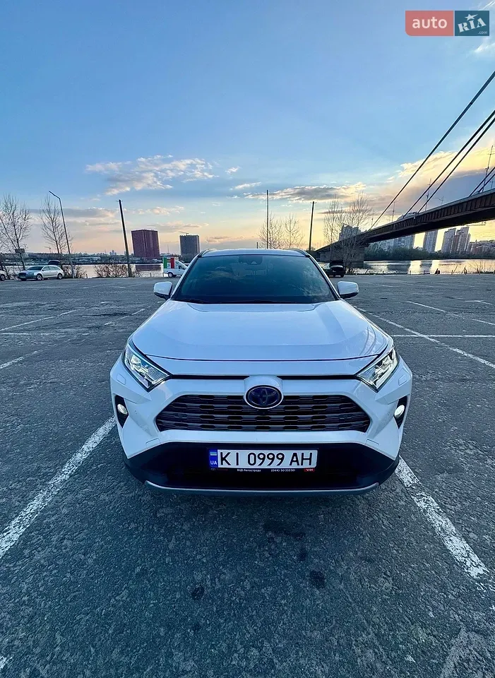 Toyota Rav4 2019 photo 5