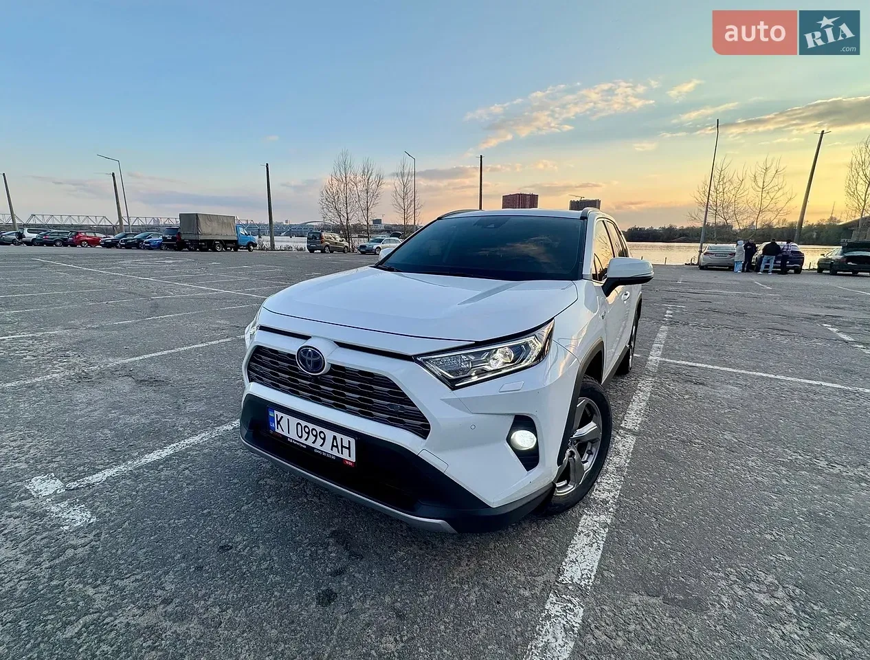 Toyota Rav4 2019 photo 3