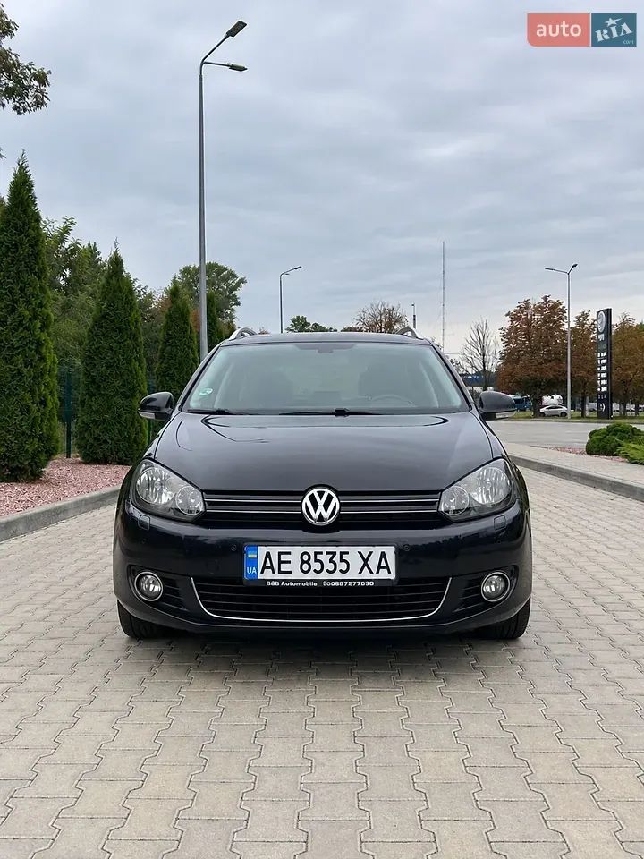 Volkswagen Golf 2011 photo 3