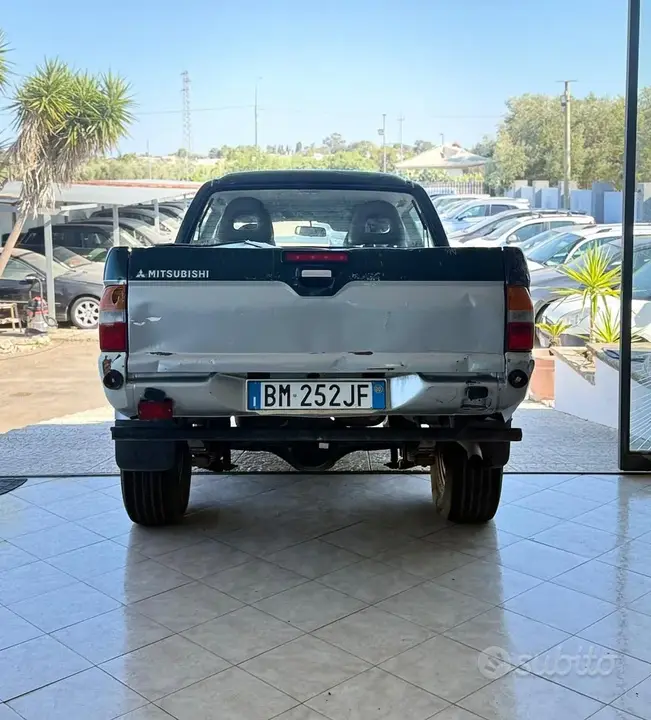 Mitsubishi L200 2000 photo 5