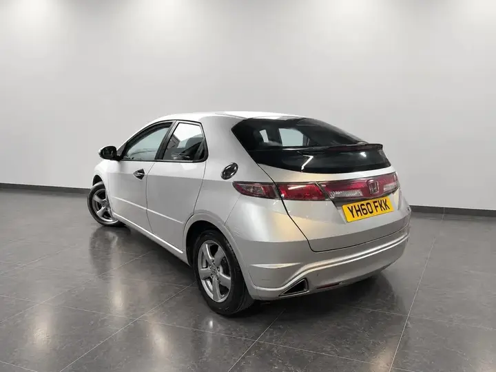 Honda Civic 2010 photo 4