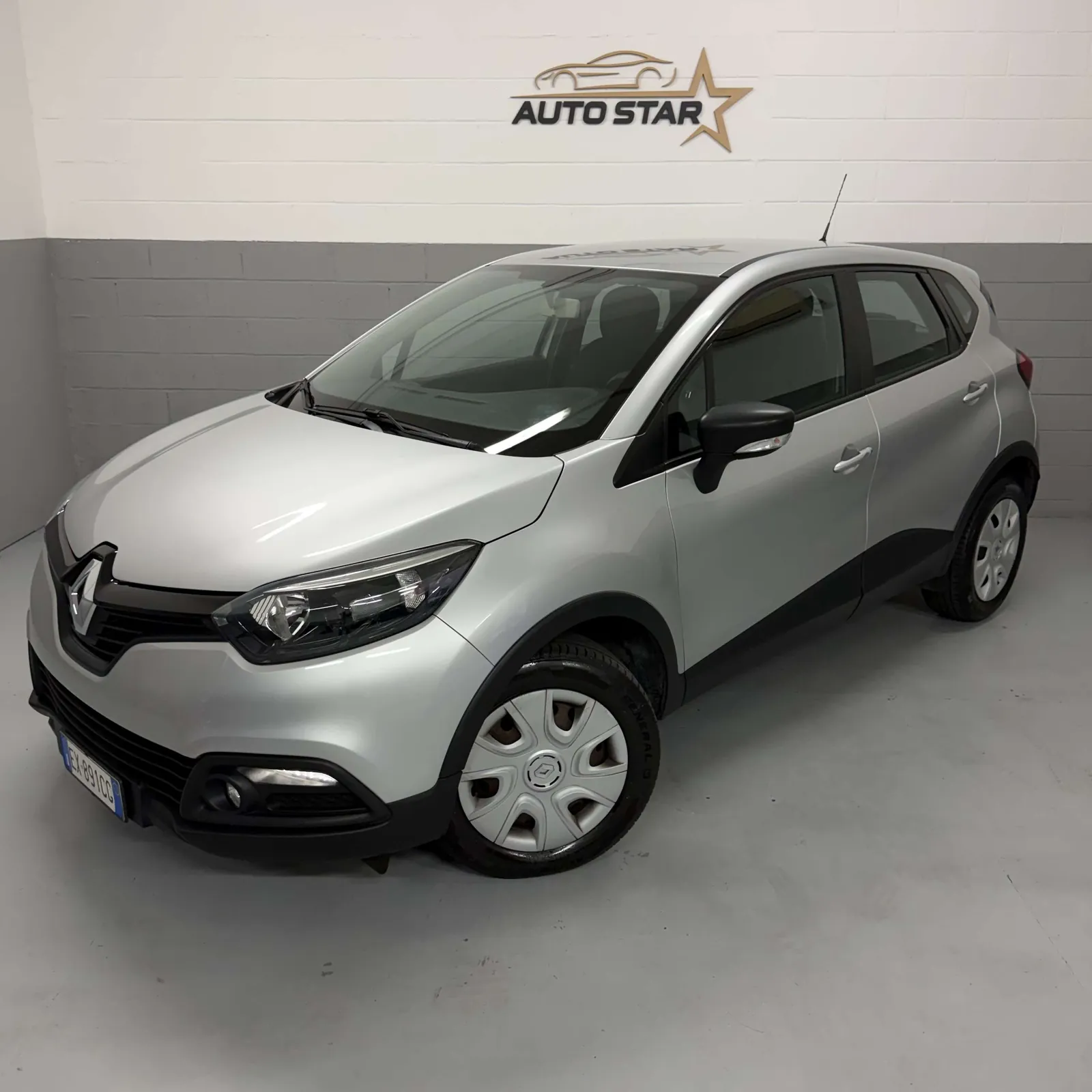 Renault Captur 2014 photo 2