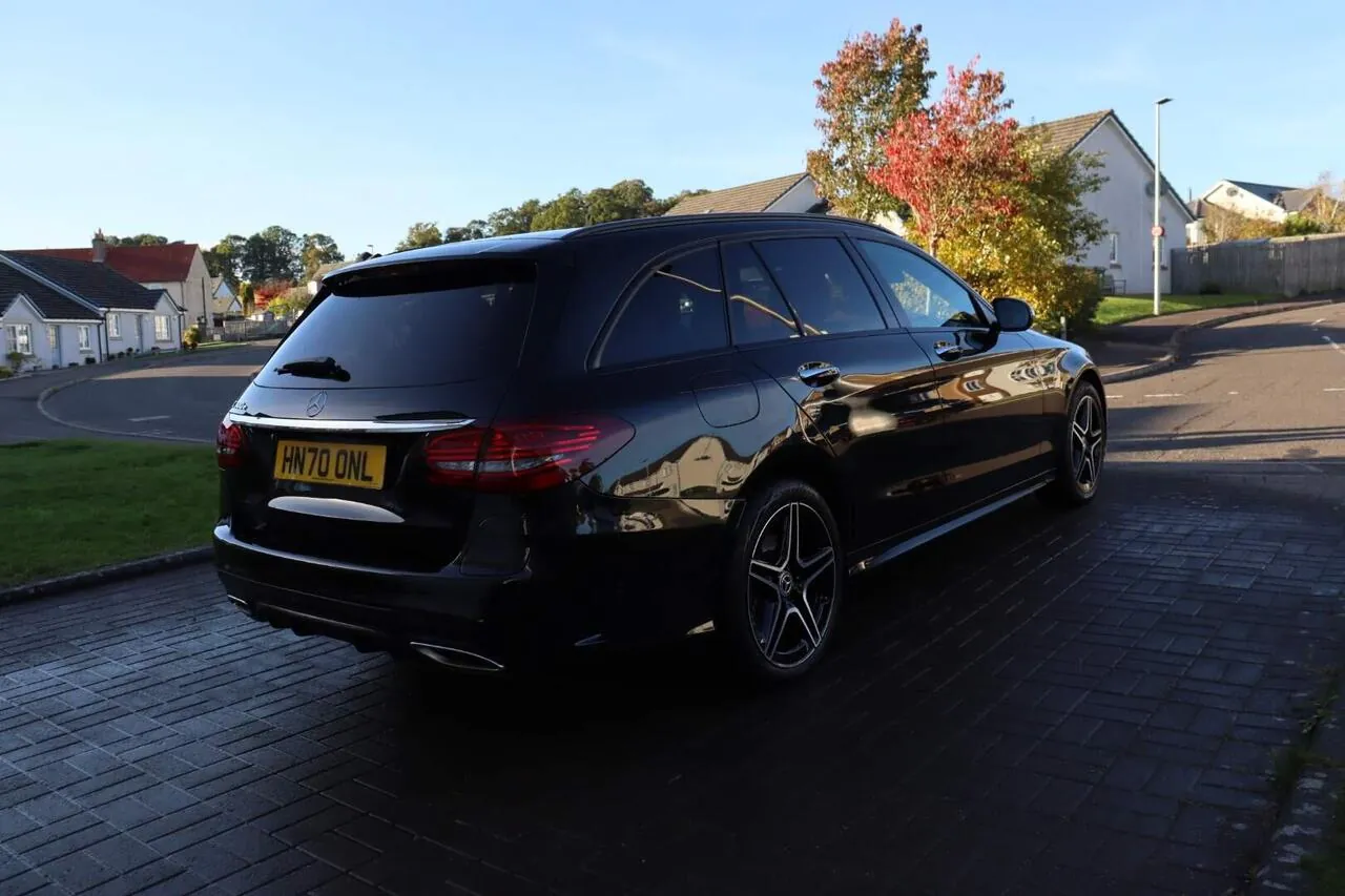 Mercedes-Benz C-Class 2020 photo 3