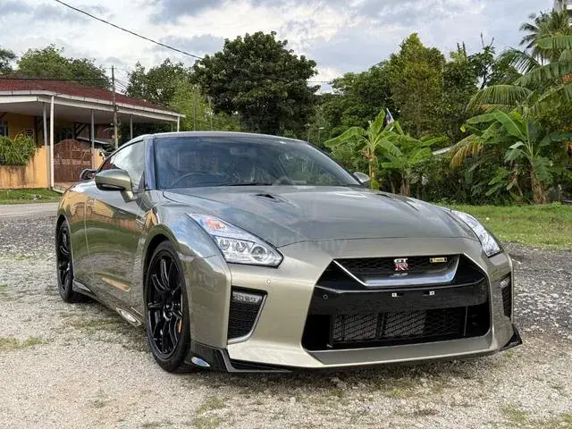 Nissan Gt-R