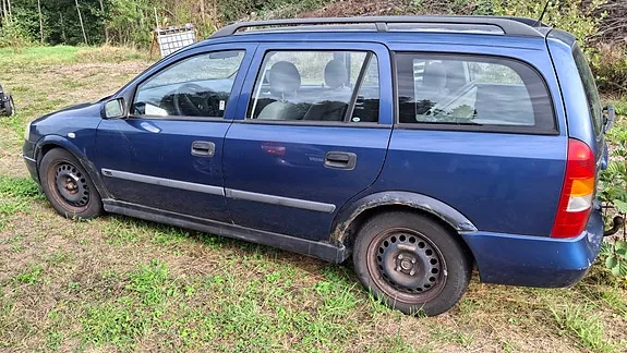 Opel Astra 2002 photo 2