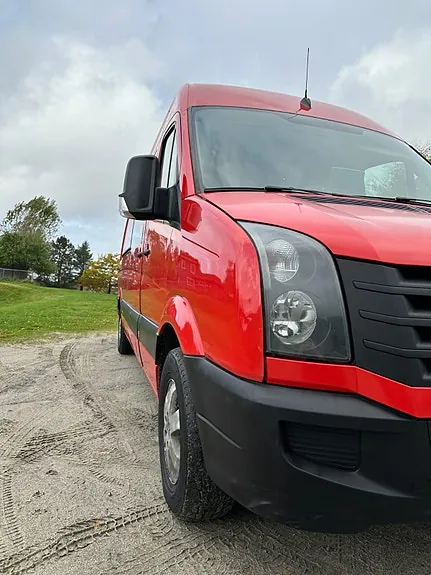 Volkswagen Crafter 35 2012 photo 2