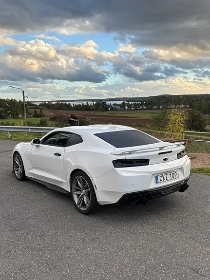 Chevrolet Camaro 2018 photo 2
