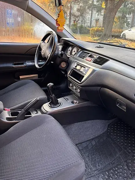 Mitsubishi Lancer 2007 photo 2
