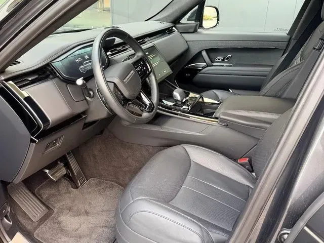 Land Rover Range Rover Sport 2026 photo 4