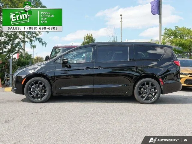 Chrysler Pacifica 2027 photo 3