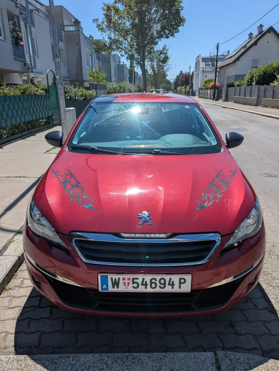 Peugeot 308 2015 photo 3