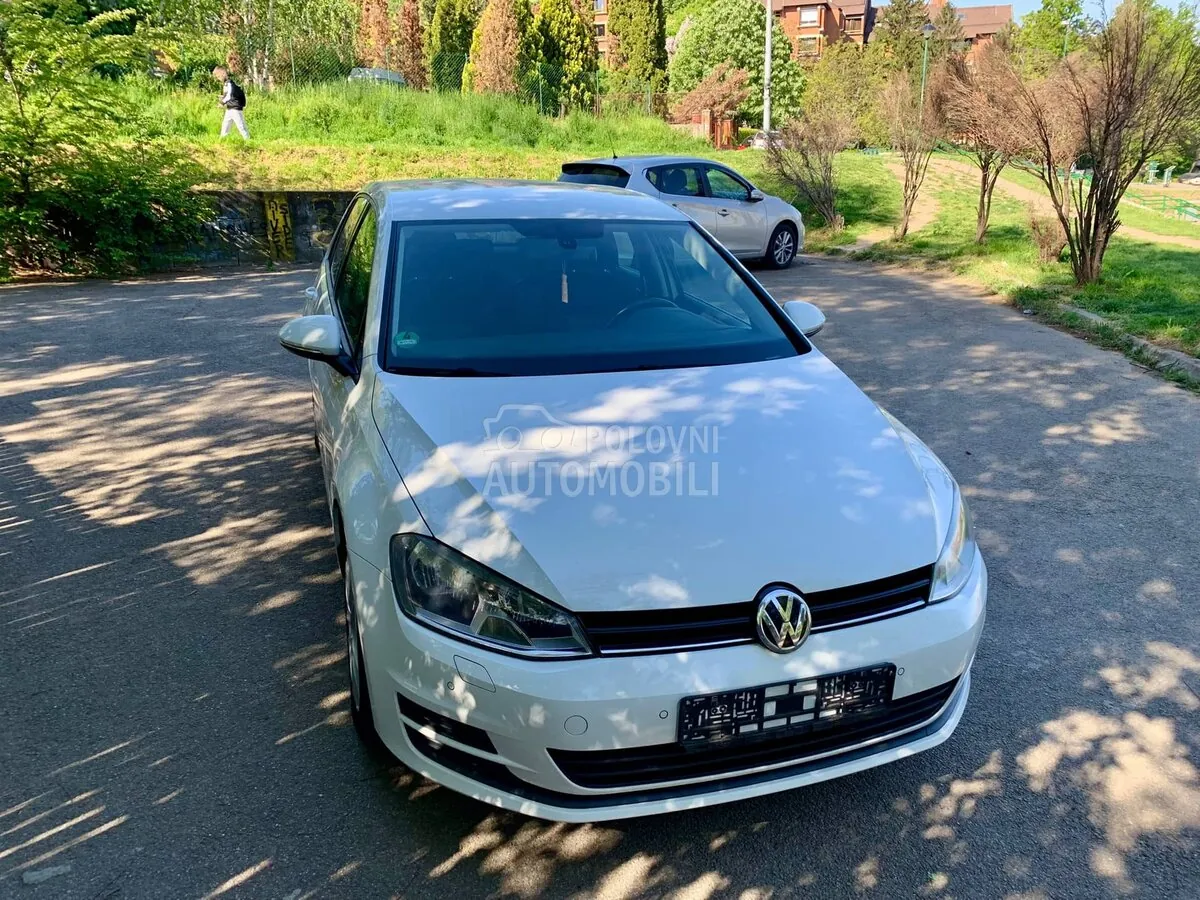 Volkswagen Golf 2014 photo 2