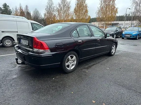 Volvo S60 2008 photo 3