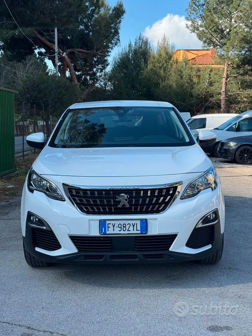 Peugeot 3008 2019 photo 3