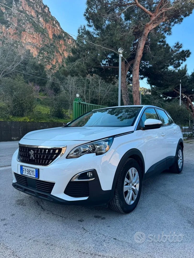 Peugeot 3008 2019 photo 2
