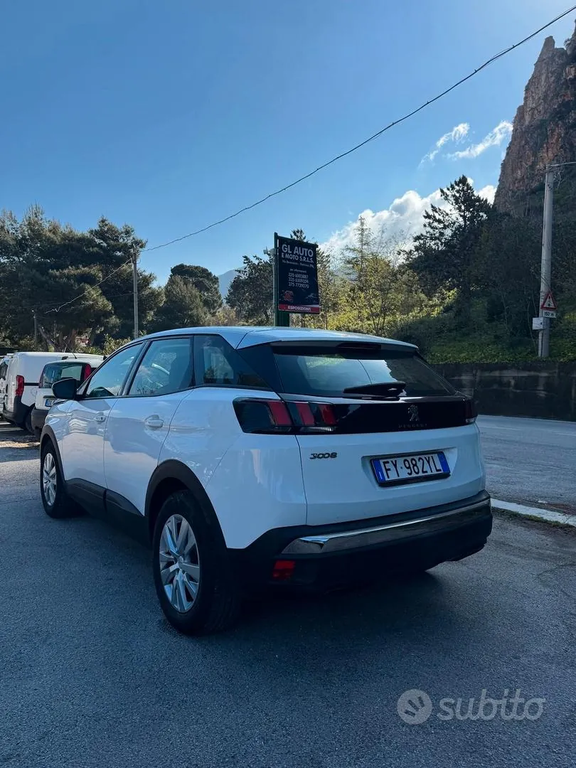 Peugeot 3008 2019 photo 5