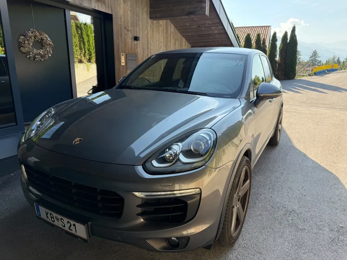 Porsche Cayenne 2016 photo 3