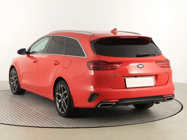 Kia Ceed Sw 2020 photo 3