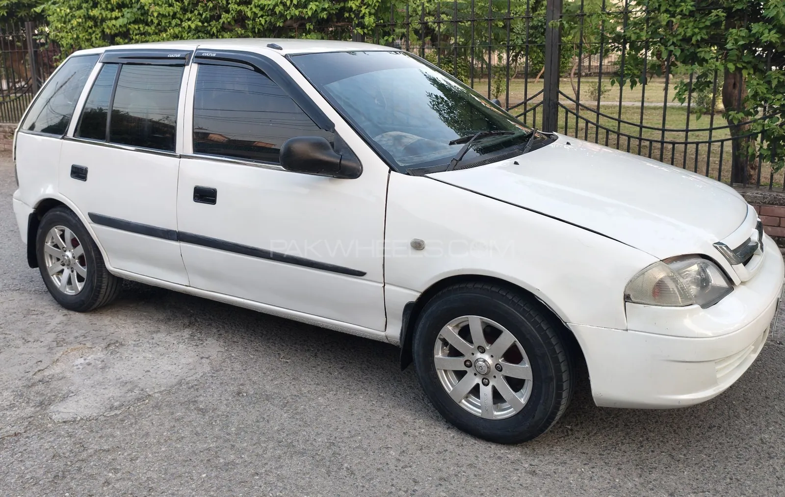 Suzuki Cultus