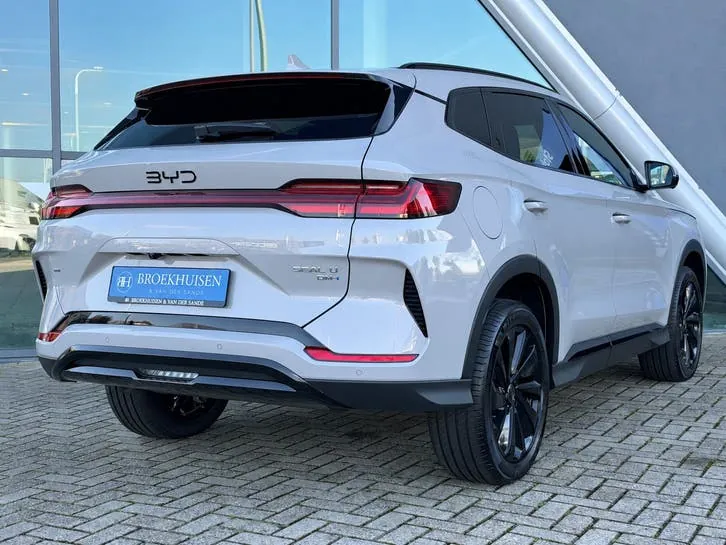 BYD Seal U 2026 photo 2