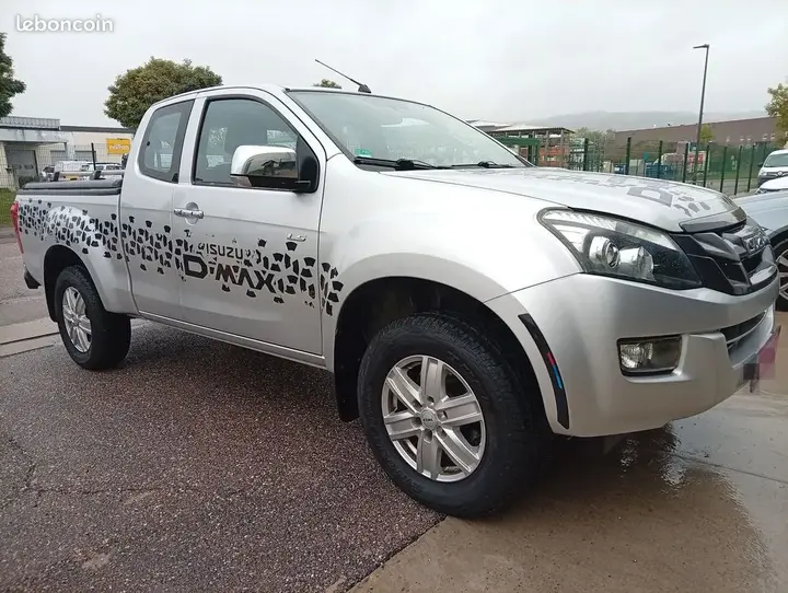 Isuzu D-Max