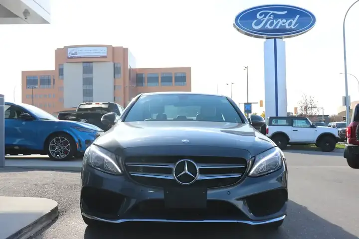 Mercedes-Benz C-Class 2016 photo 3