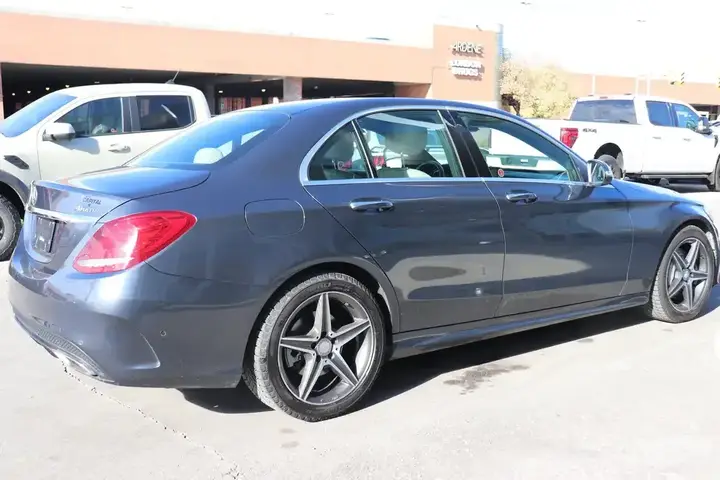 Mercedes-Benz C-Class 2016 photo 4