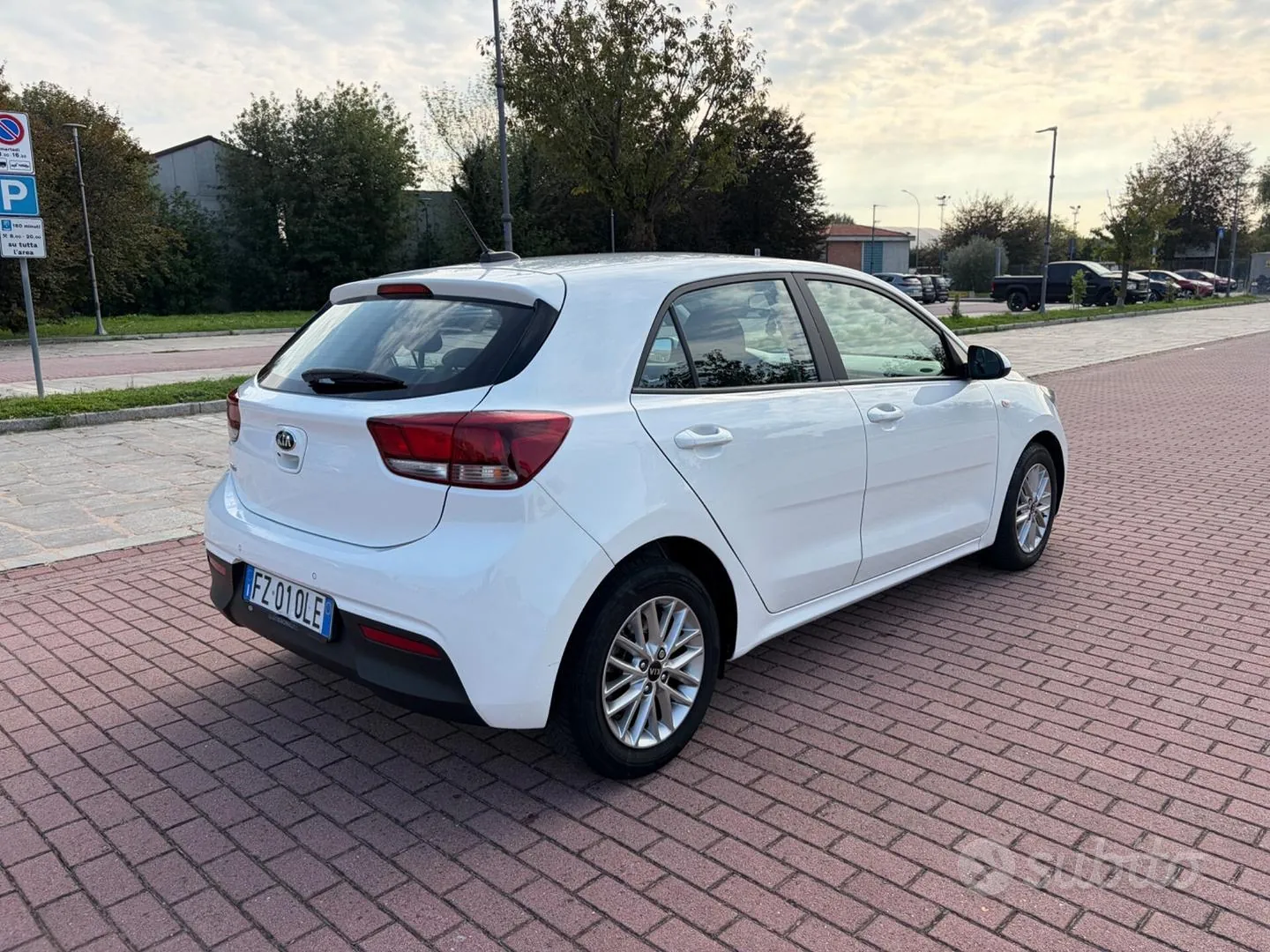 Kia Rio 2019 photo 4