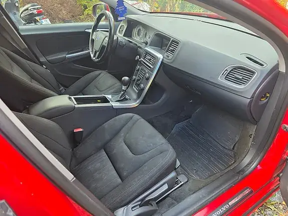 Volvo V60 2013 photo 3