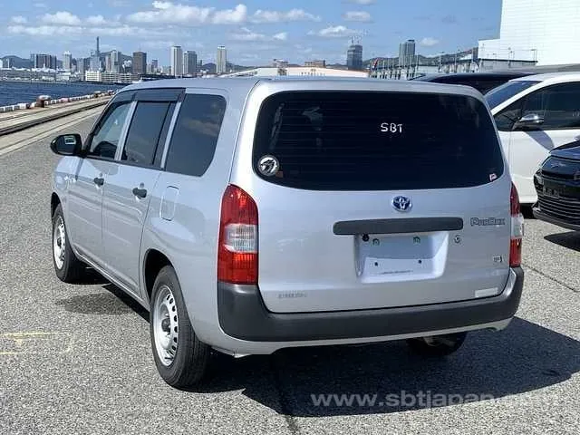 Toyota Probox Van 2022 photo 3