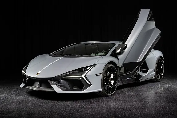 Lamborghini Revuelto 2025 photo 2