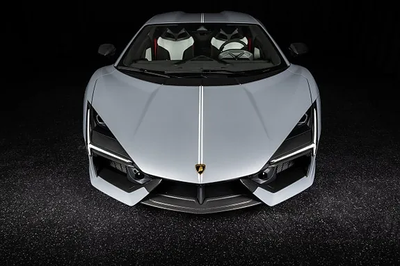 Lamborghini Revuelto 2025 photo 5