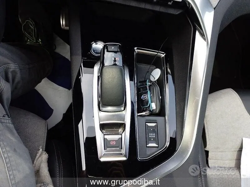 Peugeot 3008 2021 photo 4