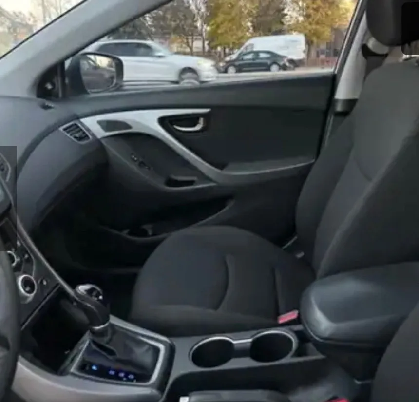 Hyundai Elantra 2016 photo 5