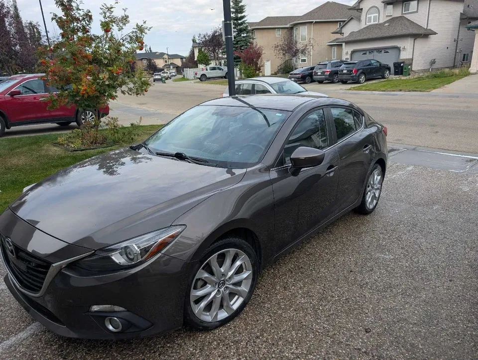 Mazda 3 Gt 2016 photo 2